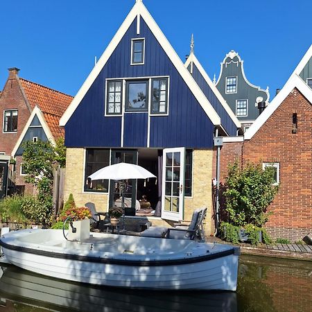 Bed & Bike De Rijp Bed & Breakfast Exterior photo